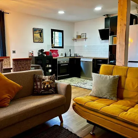 Valley Balcony Enveitg